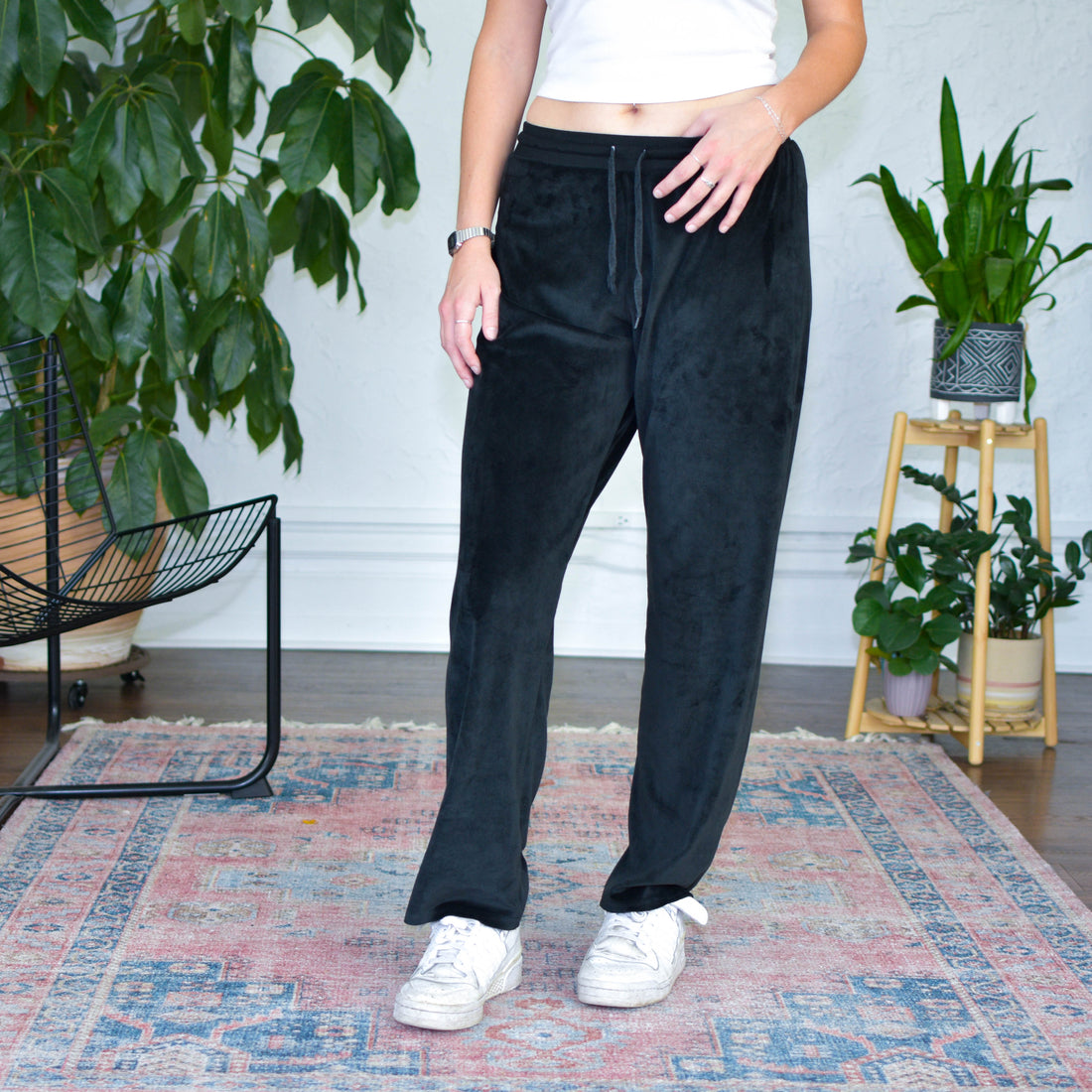 Y2K Juicy Couture Black Velour Sweatpants