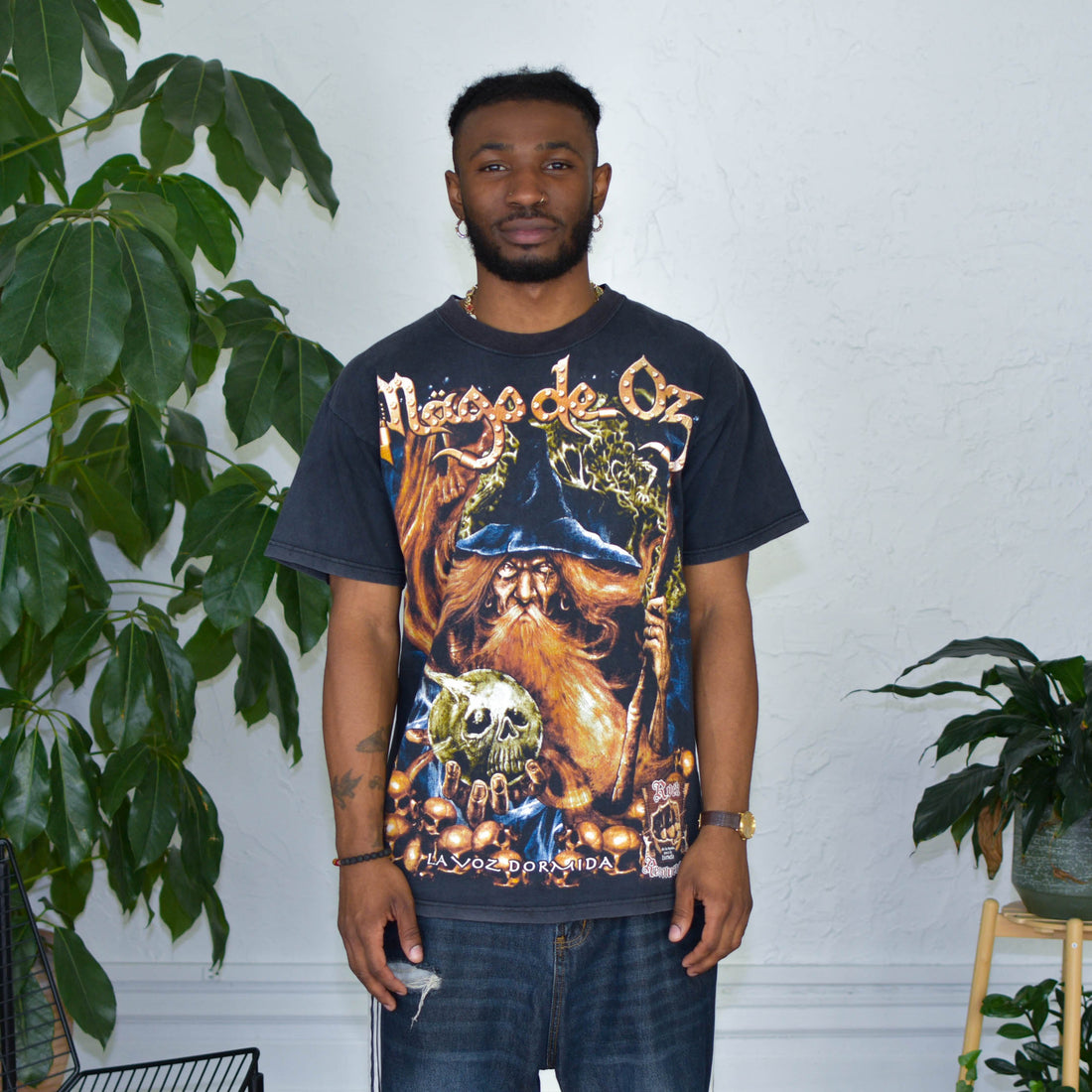Vintage Mago De OZ &quot;La Voz Dormida&quot; Mexican Boot Graphic T-Shirt