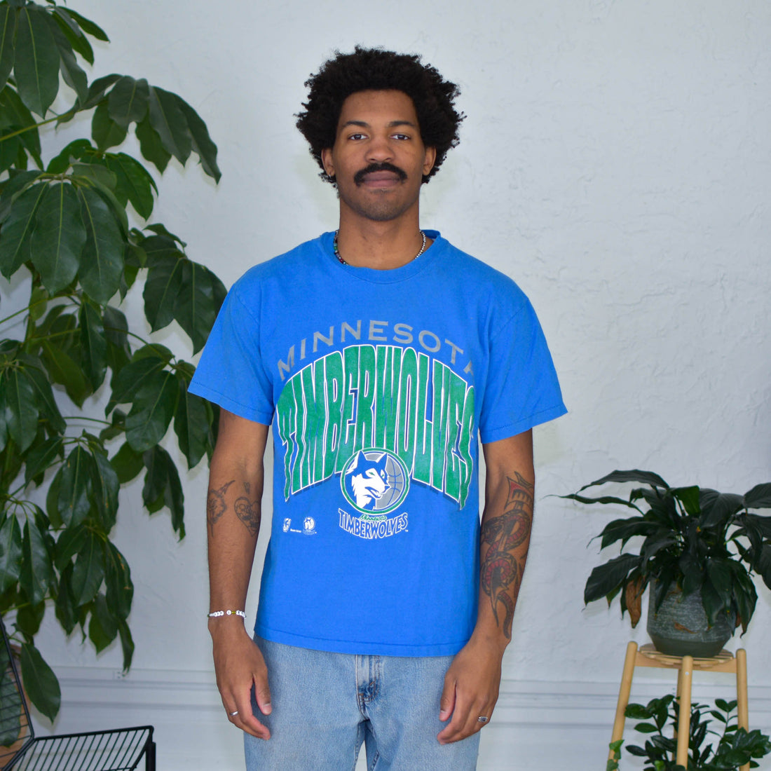 Early 90s Vintage Minnesota Timberwolves Logo T-Shirt