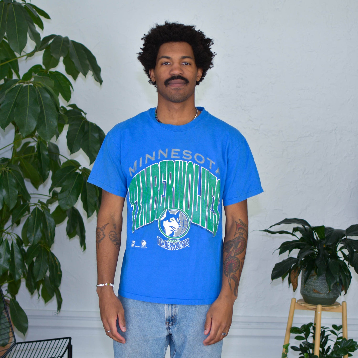 Early 90s Vintage Minnesota Timberwolves Logo T-Shirt