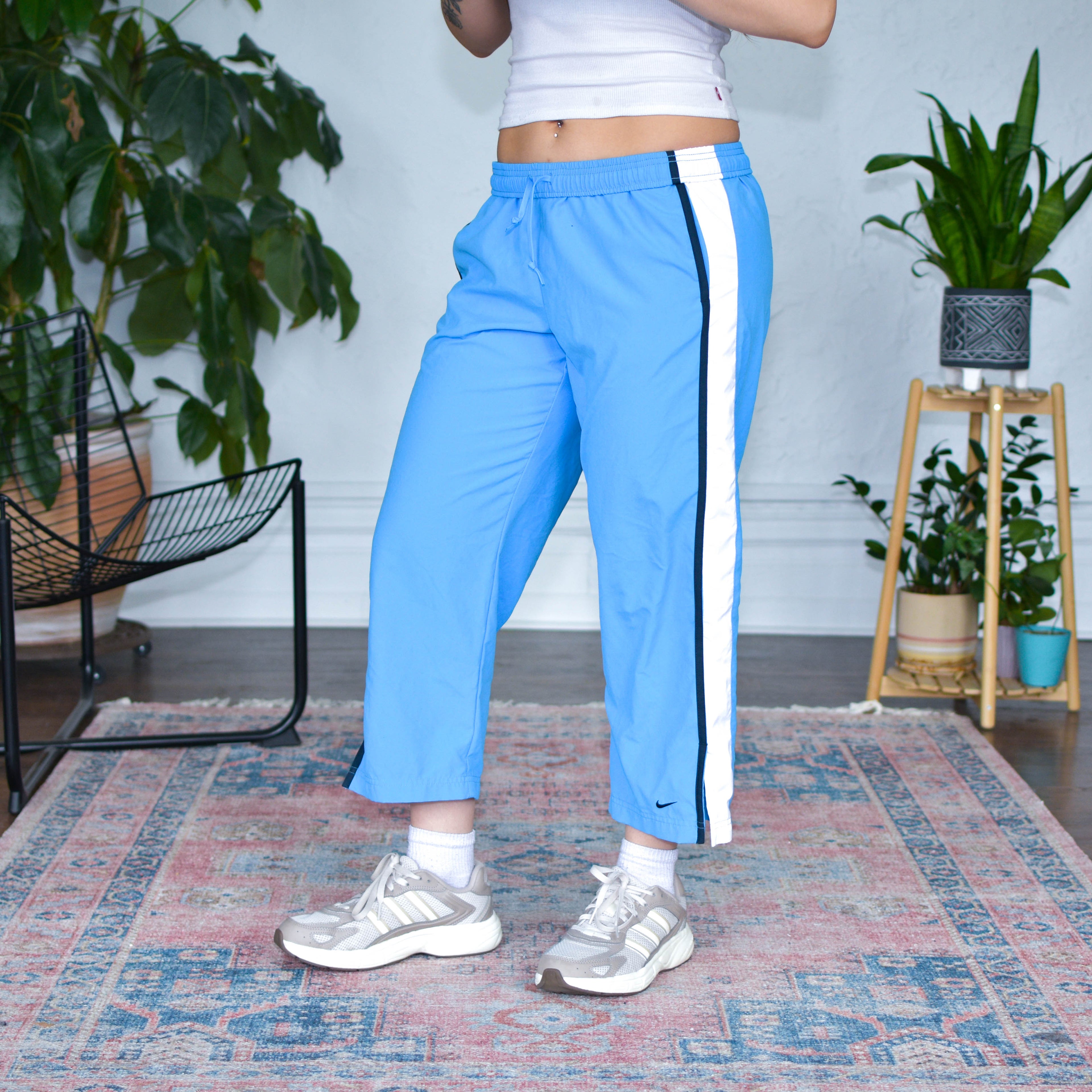 Vintage Y2K Femme Nike Capri Track Pants