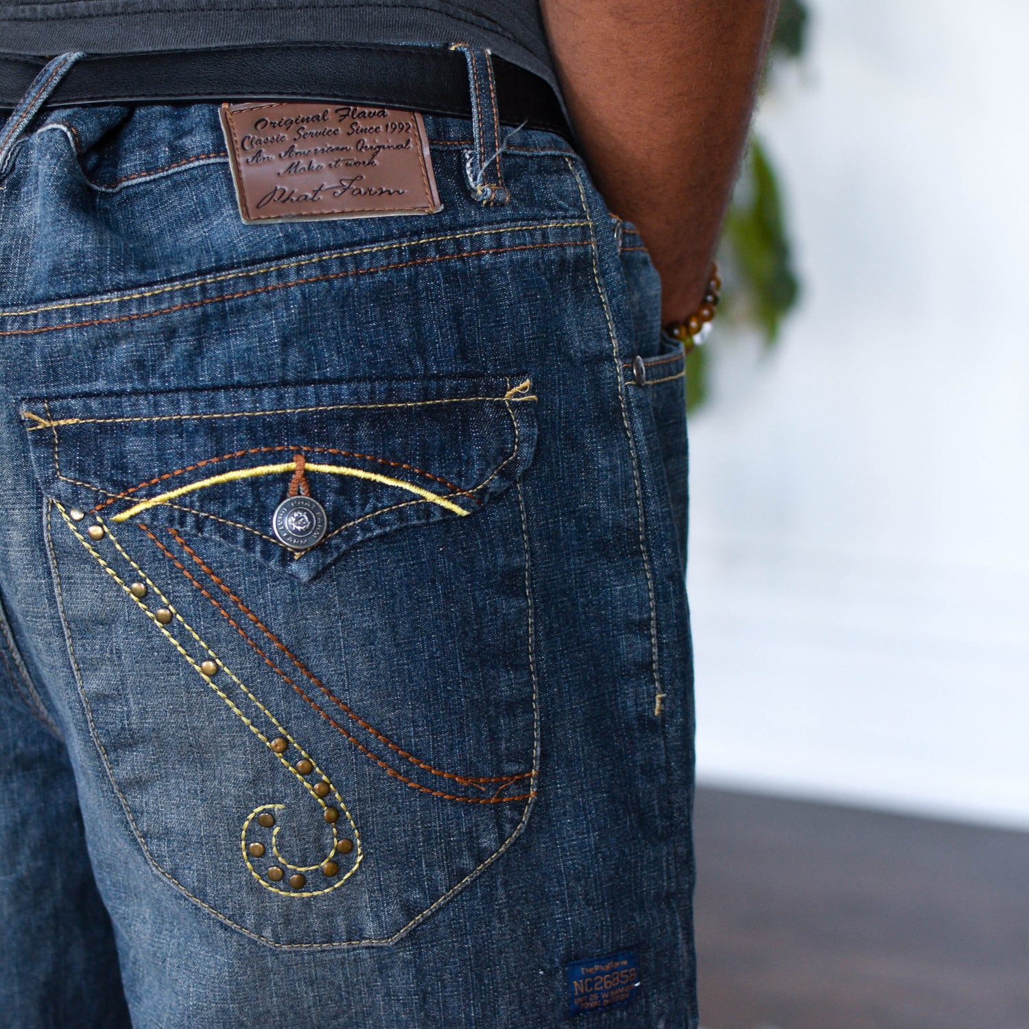 Vintage Y2K Phat Farm Dark Wash Classic Jeans