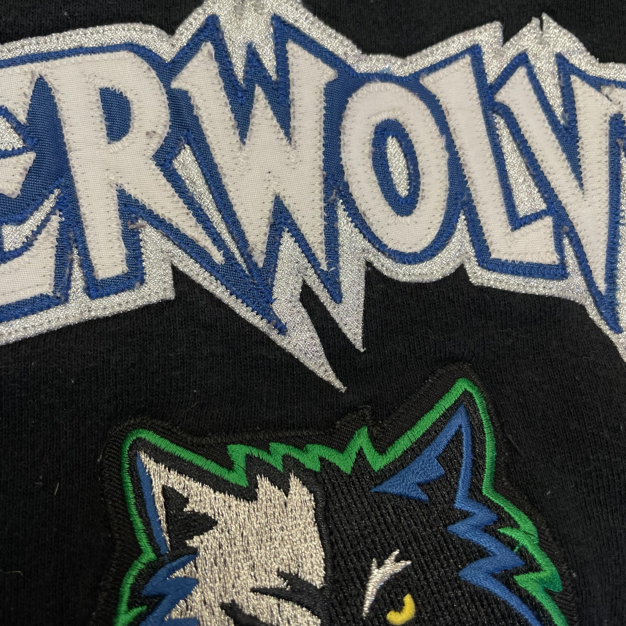 Vintage Minnesota Timberwolves Black Embroidered Sweatshirt