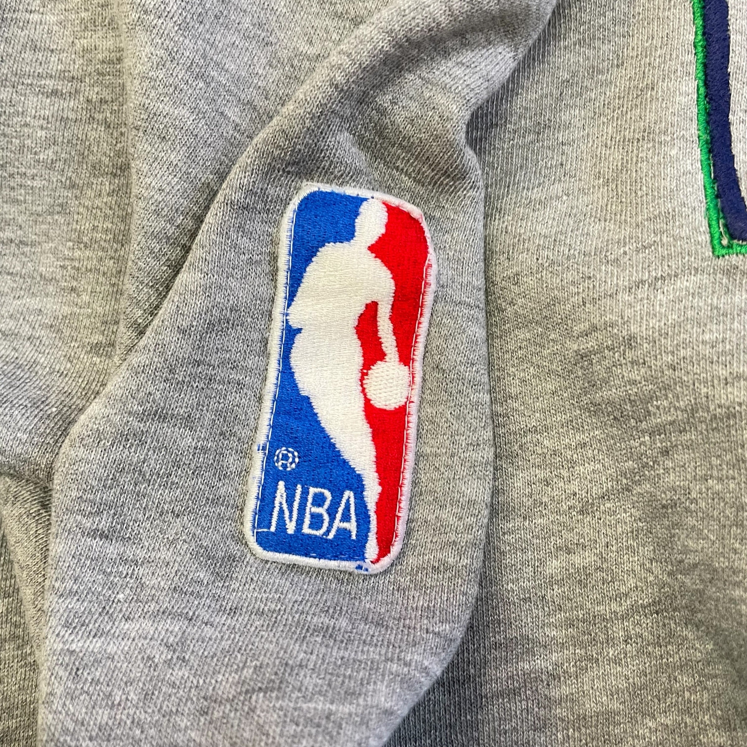 Vintage Minnesota Timberwolves Lee Sport Spellout Sweatshirt