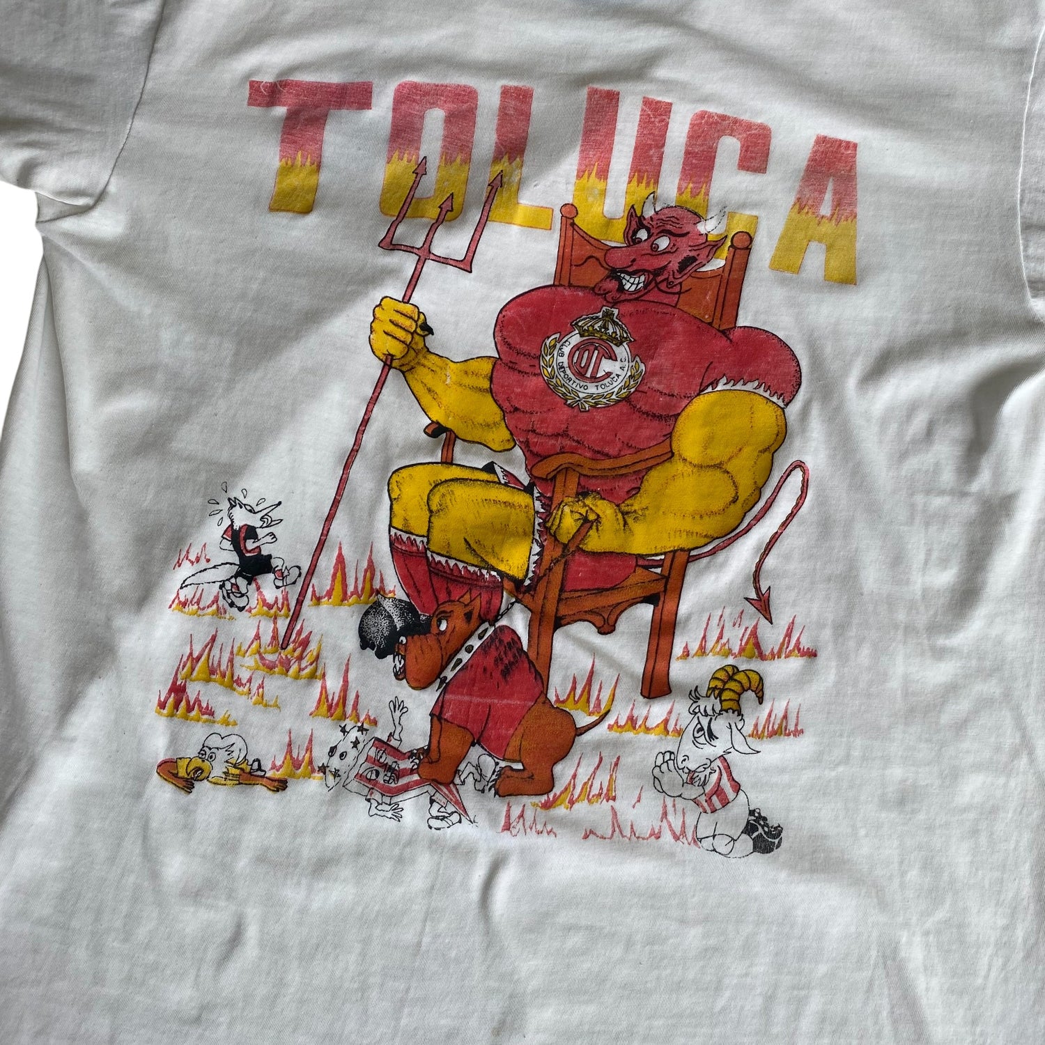 Vintage 90s Diablos Rojos de Toluca Caricature Graphic T-Shirt