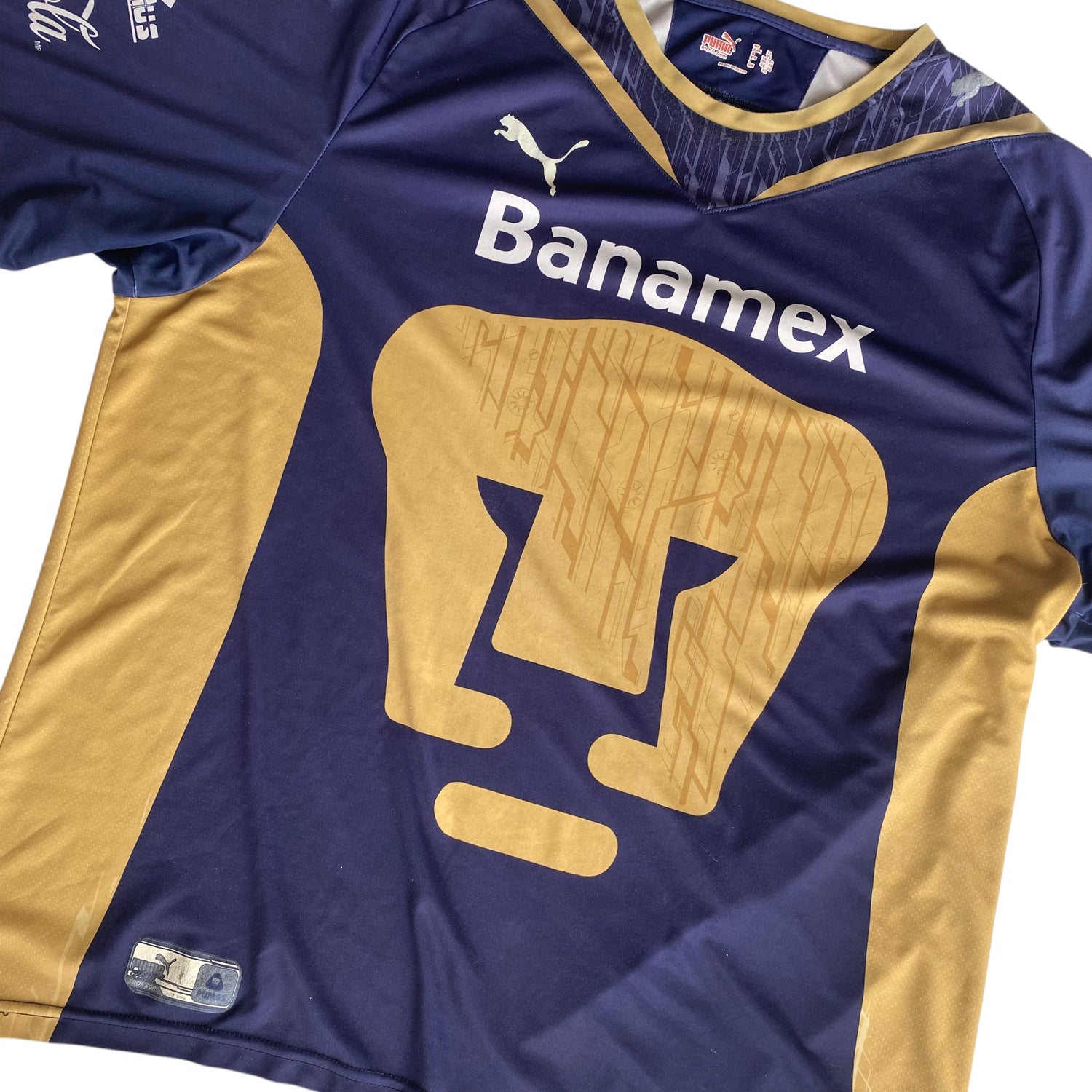 Vintage 2009-10 Pumas UNAM Jersey