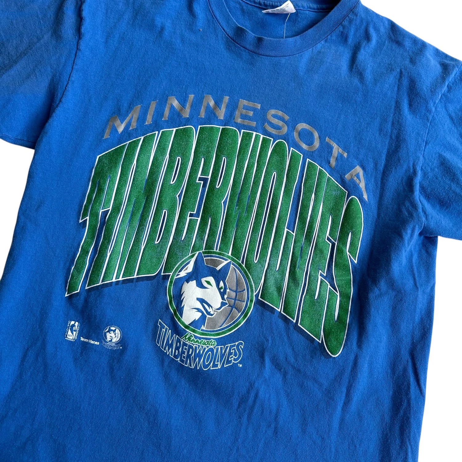 Early 90s Vintage Minnesota Timberwolves Logo T-Shirt