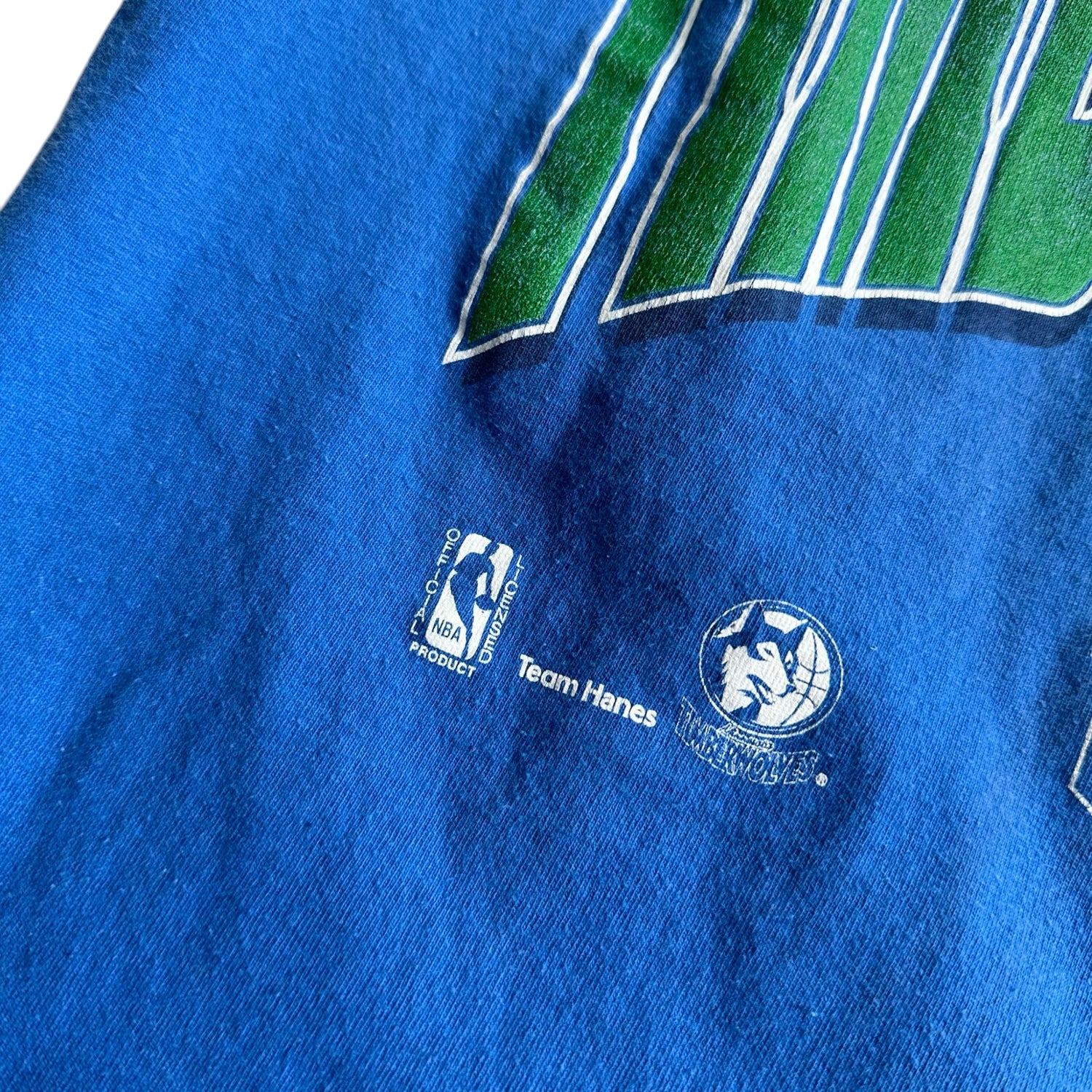 Early 90s Vintage Minnesota Timberwolves Logo T-Shirt
