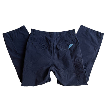 Vintage Mossimo Navy and Baby Blue Convertible Cargo Pants