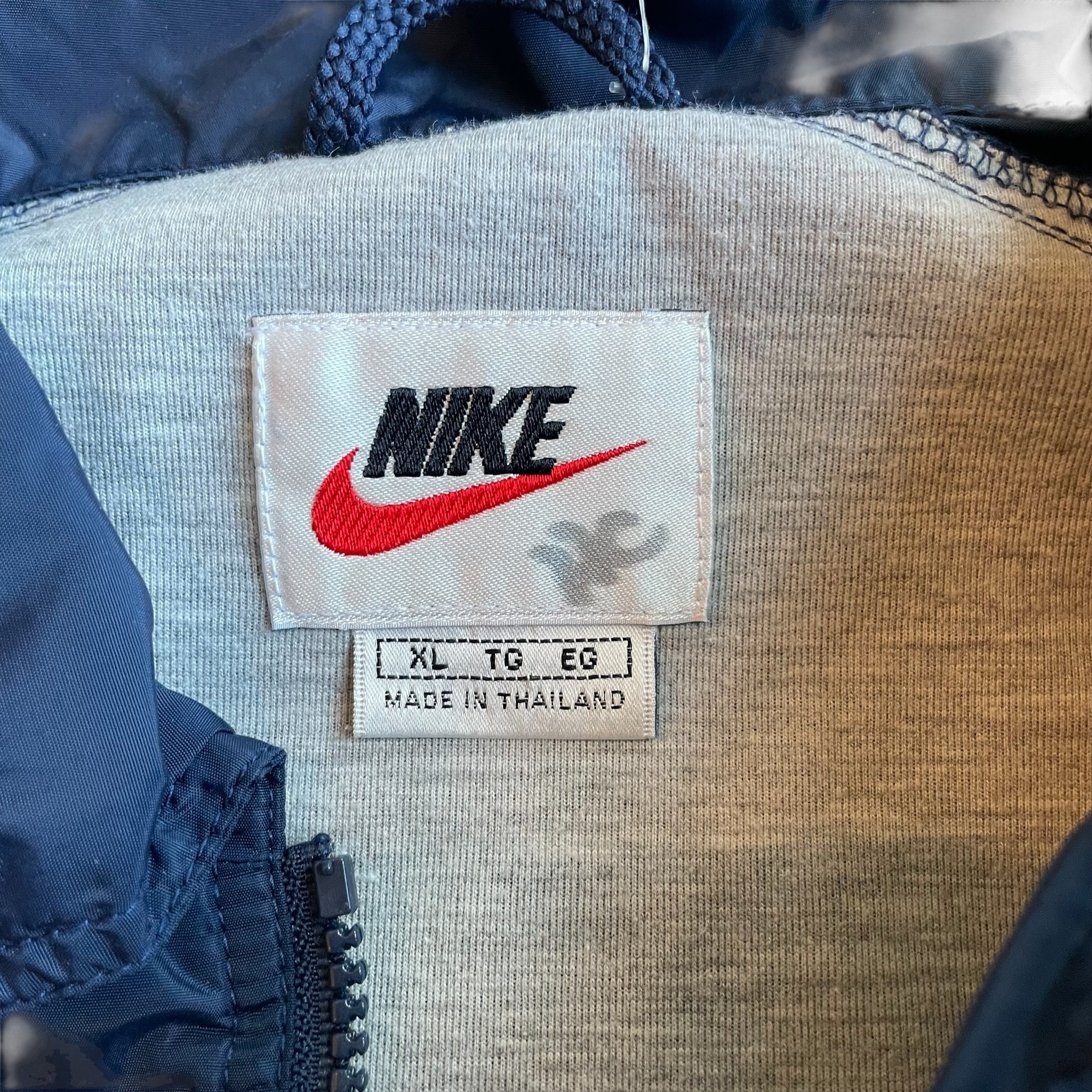 Vintage Nike Navy and Gray Unlined Windbreaker