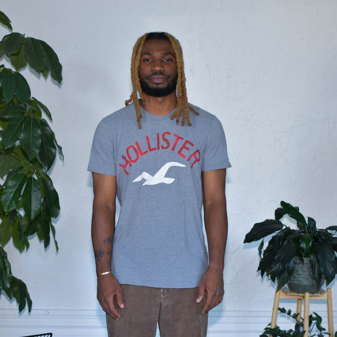 Vintage Hollister Co. Signature Logo T-Shirt