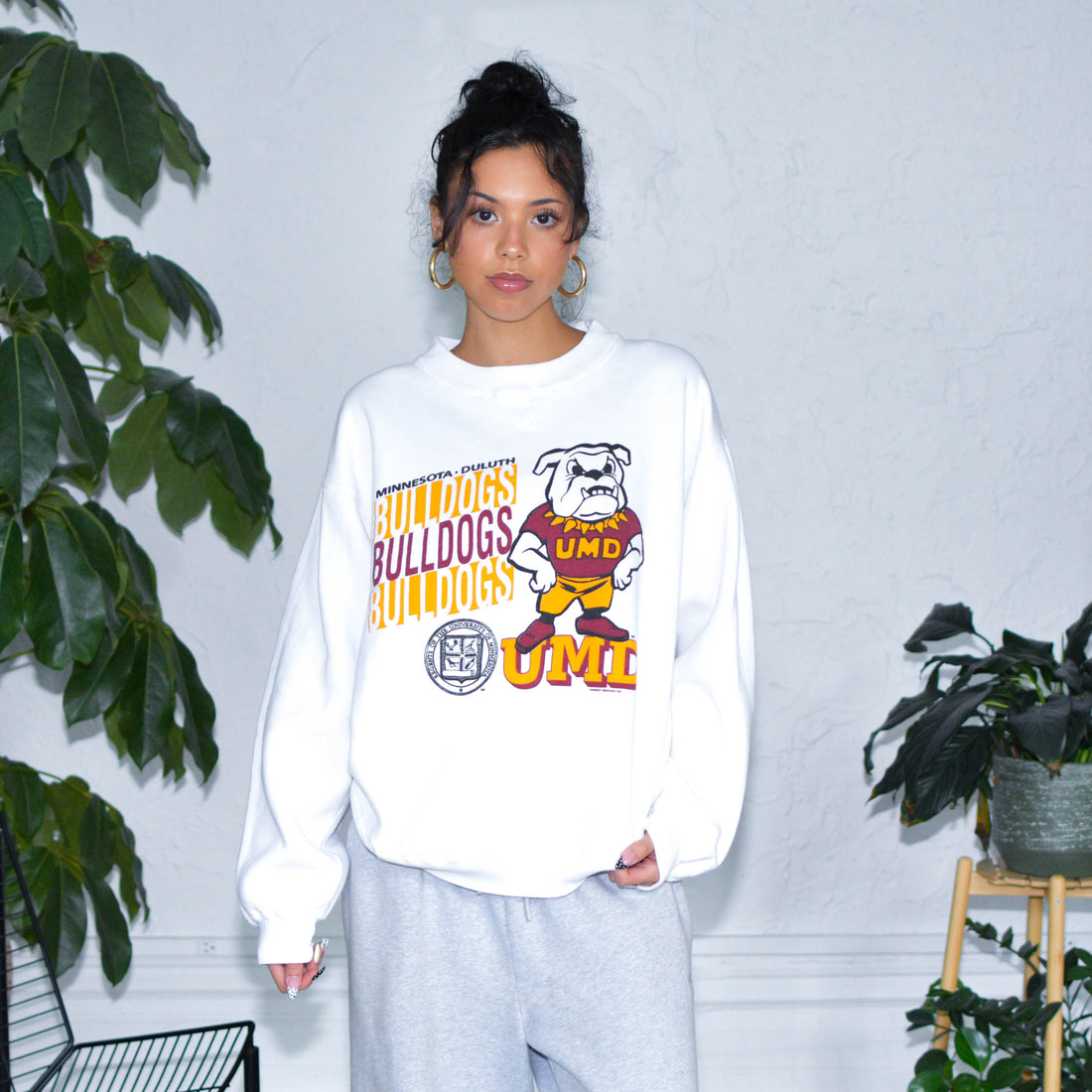 Vintage University of Minnesota Duluth Bulldogs White Crewneck