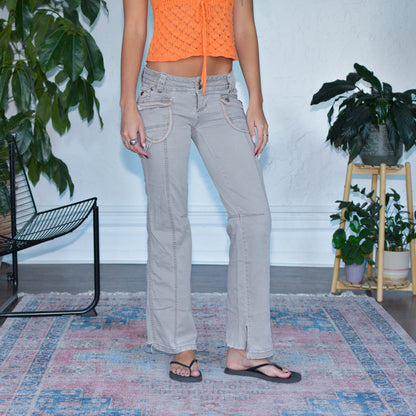 Vintage Y2K No Boundaries Flare Cargo Pants