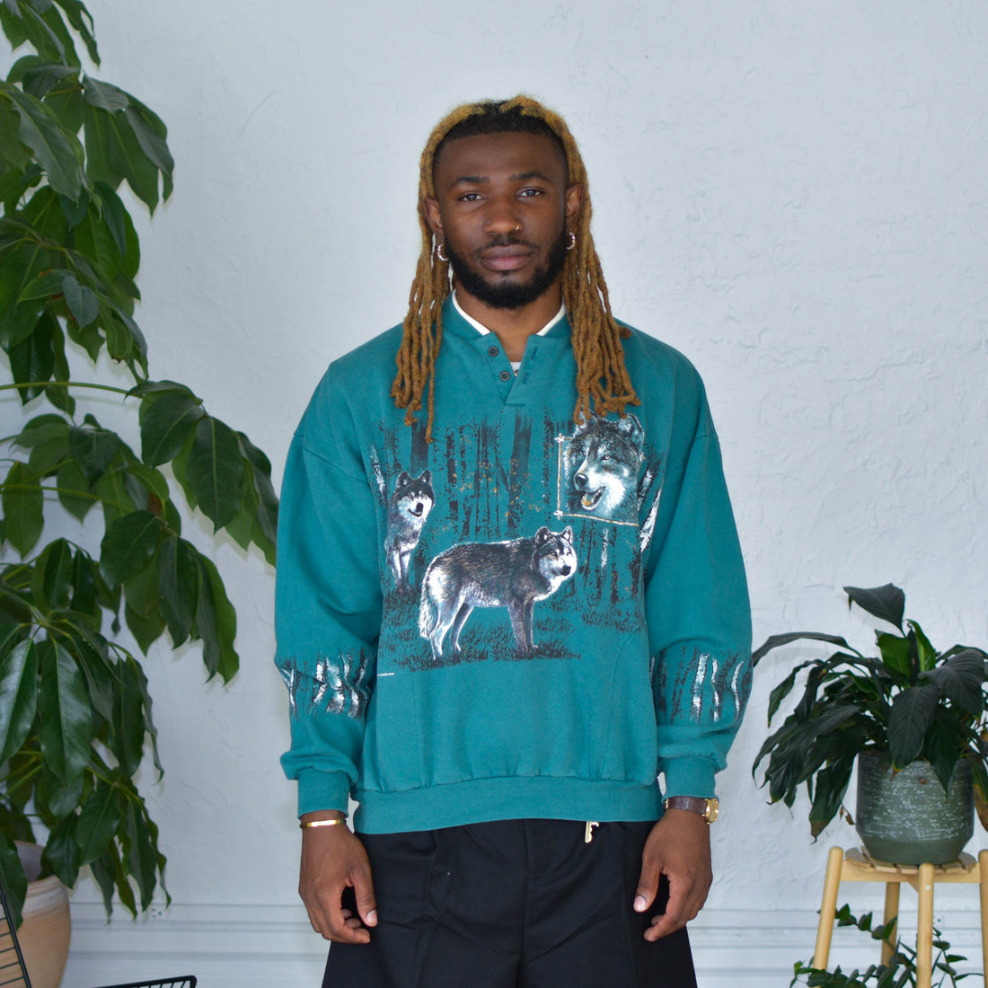 Vintage Art Unlimited Sportswear Wolf Double Collar Sweatshirt