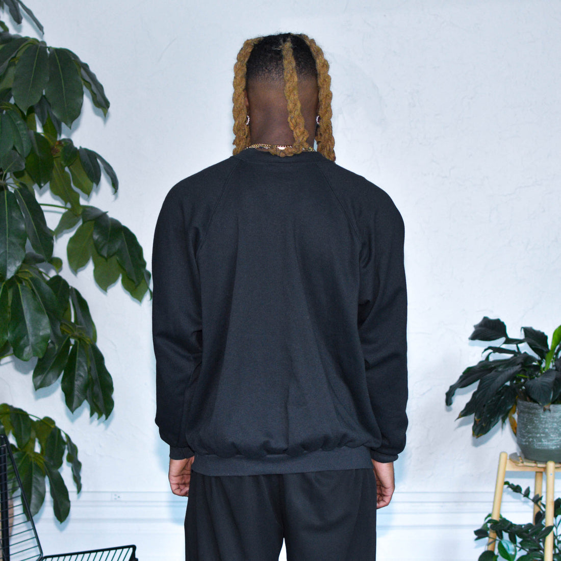 Vintage 90s Los Angeles Raiders Signature Black Crewneck