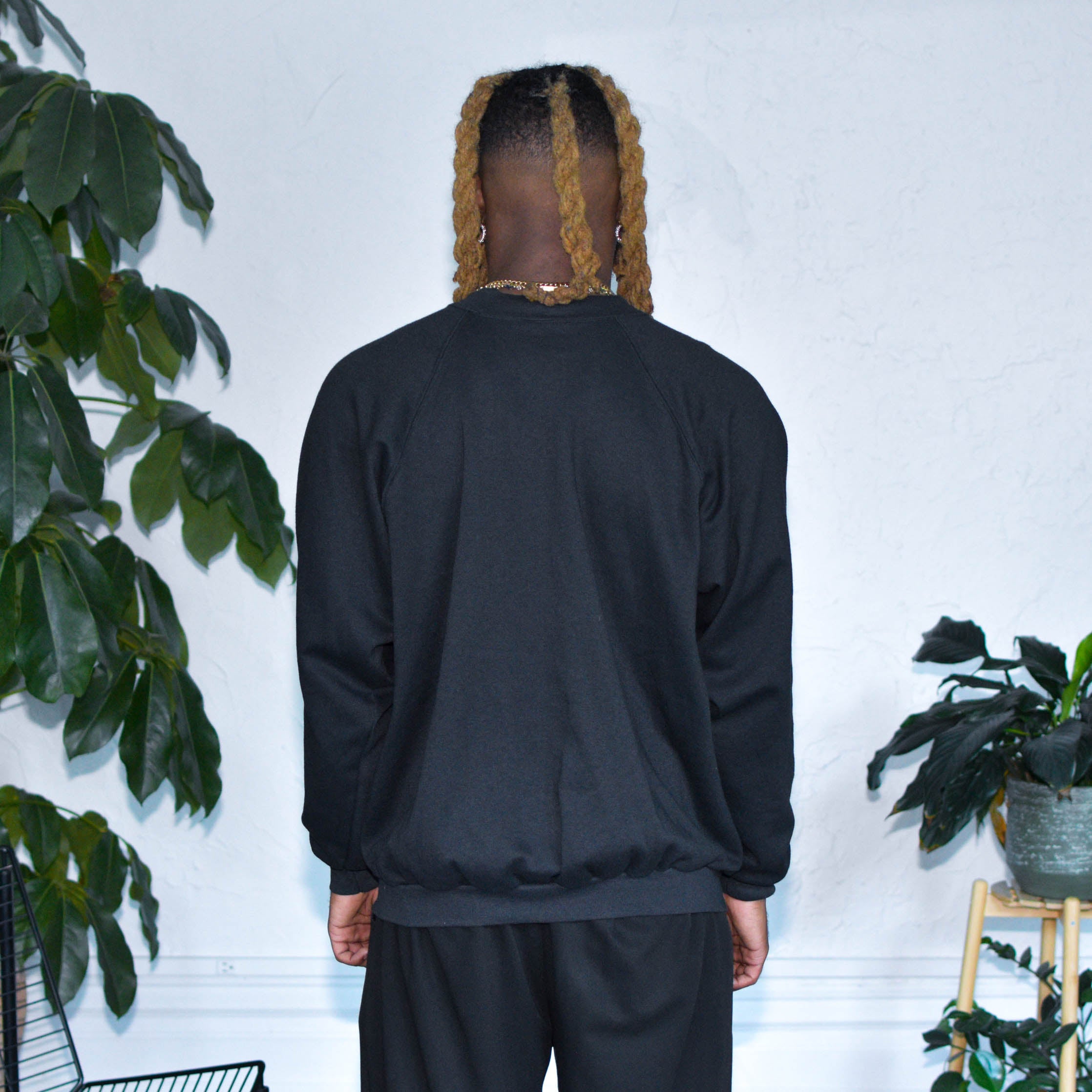 Vintage 90s Los Angeles Raiders Signature Black Crewneck