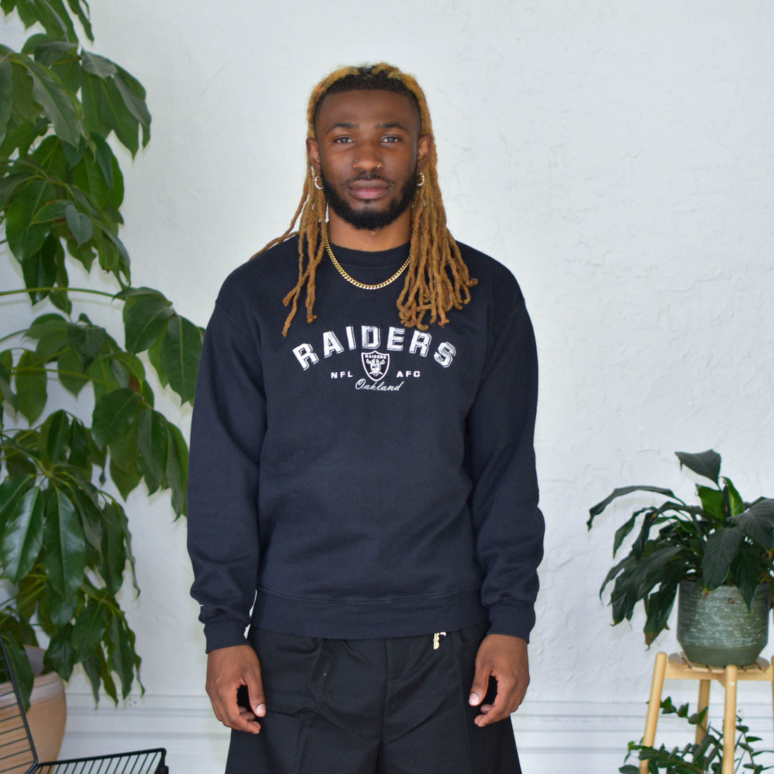 Vintage Oakland Raiders Embroidered Black Crewneck