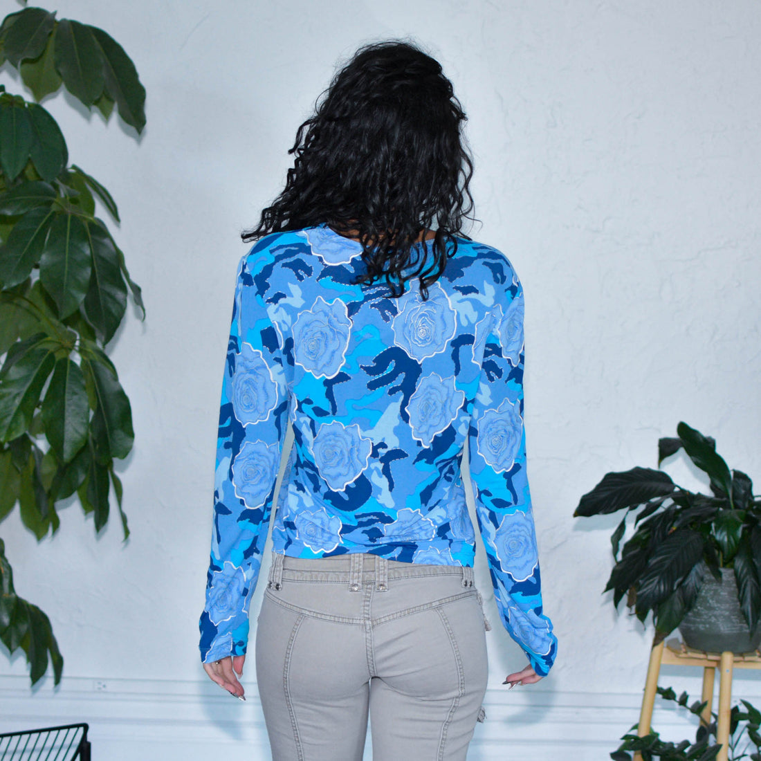 Y2K Xhilaration Blue Long Sleeve V-Neck Blouse