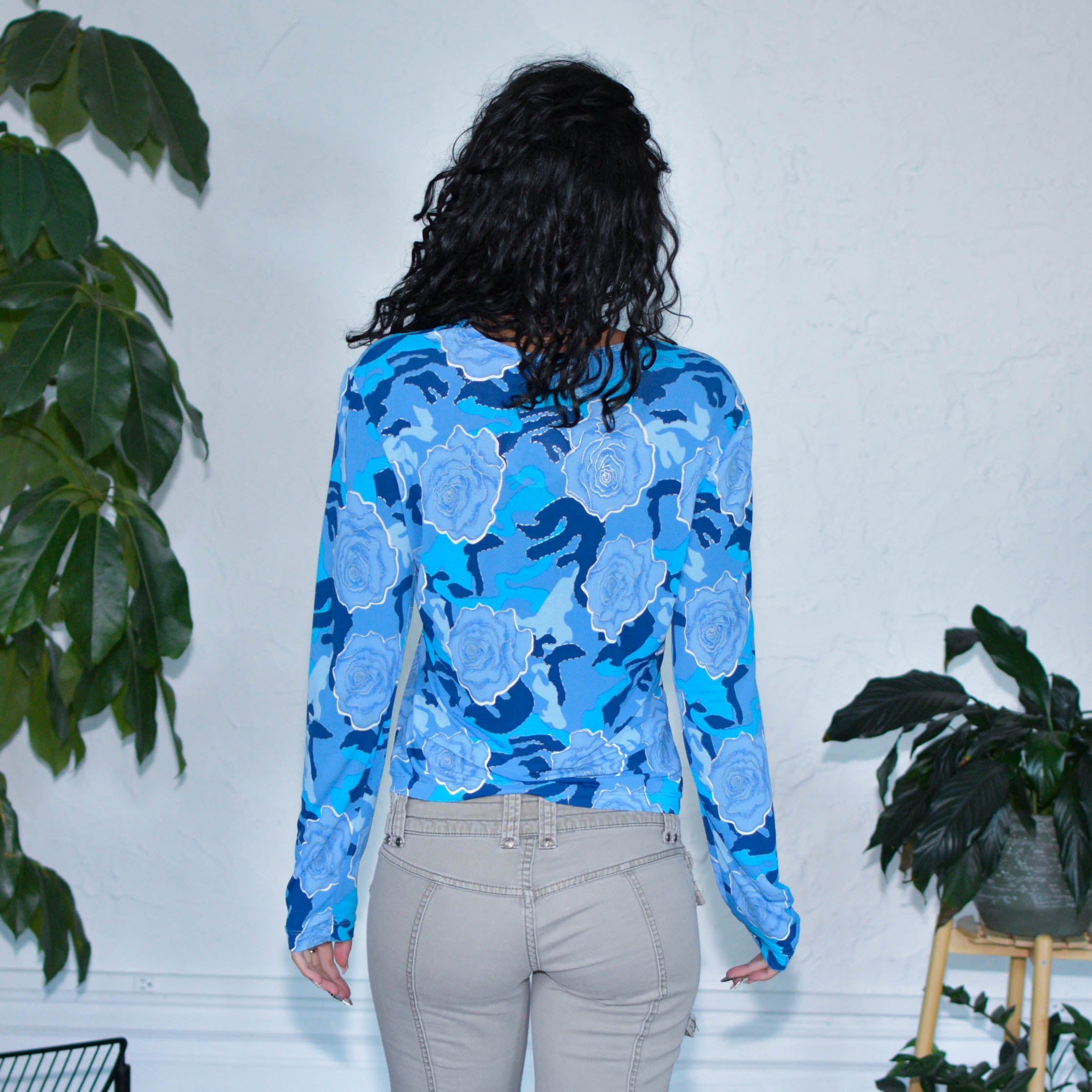 Y2K Xhilaration Blue Long Sleeve V-Neck Blouse