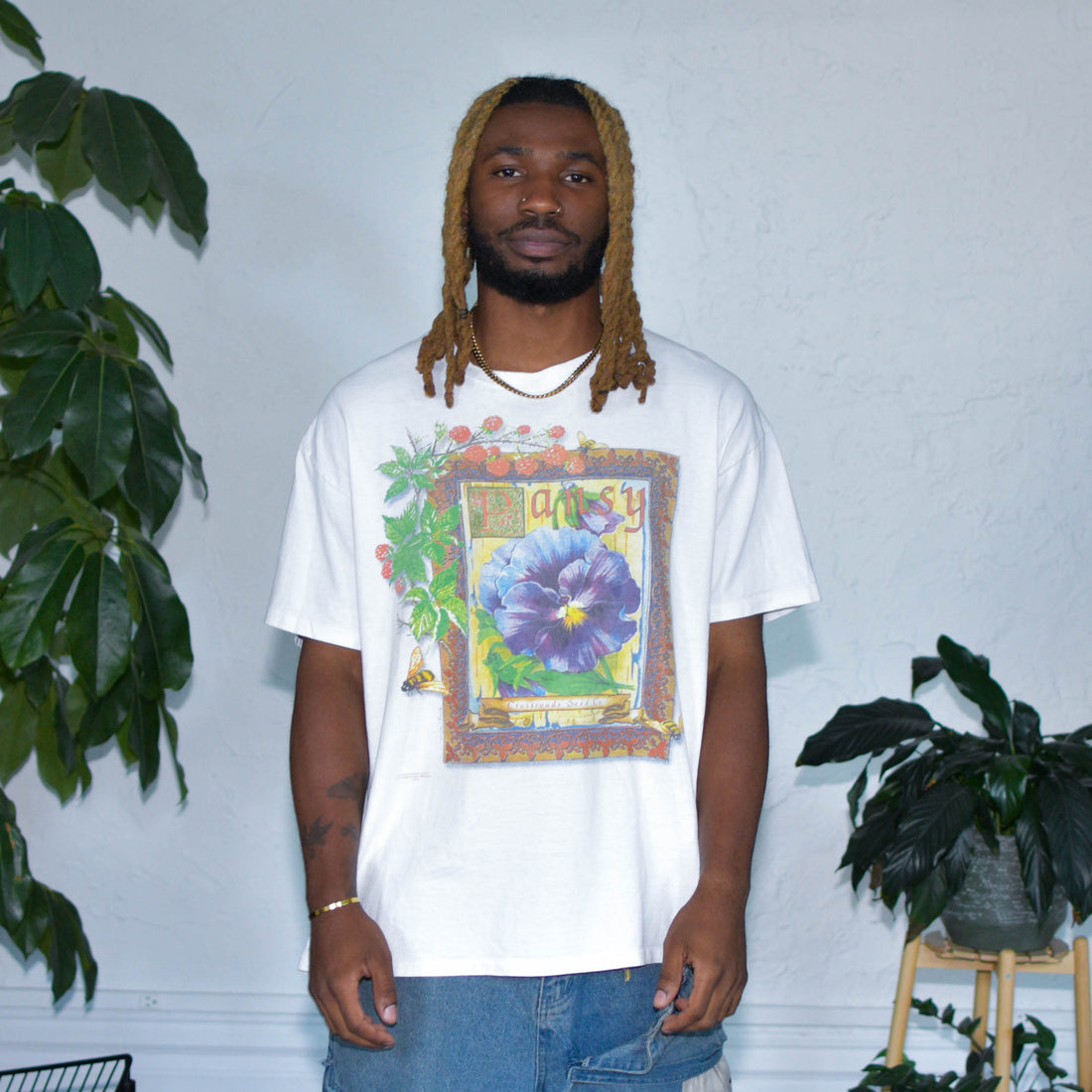 Vintage Crossroads Designs Floral T-Shirt