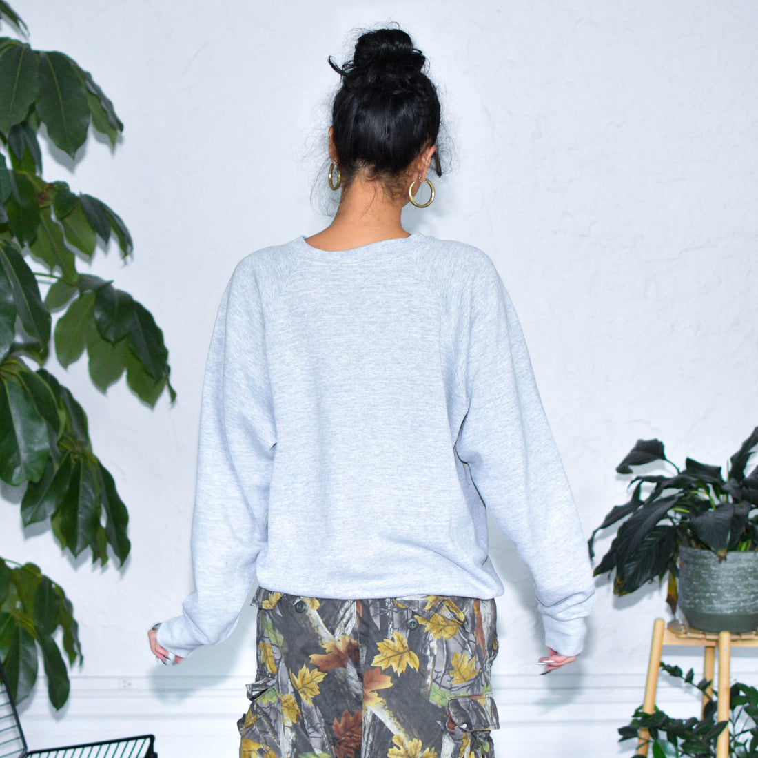 Vintage 90s Georgetown University Hoyas Gray Crewneck