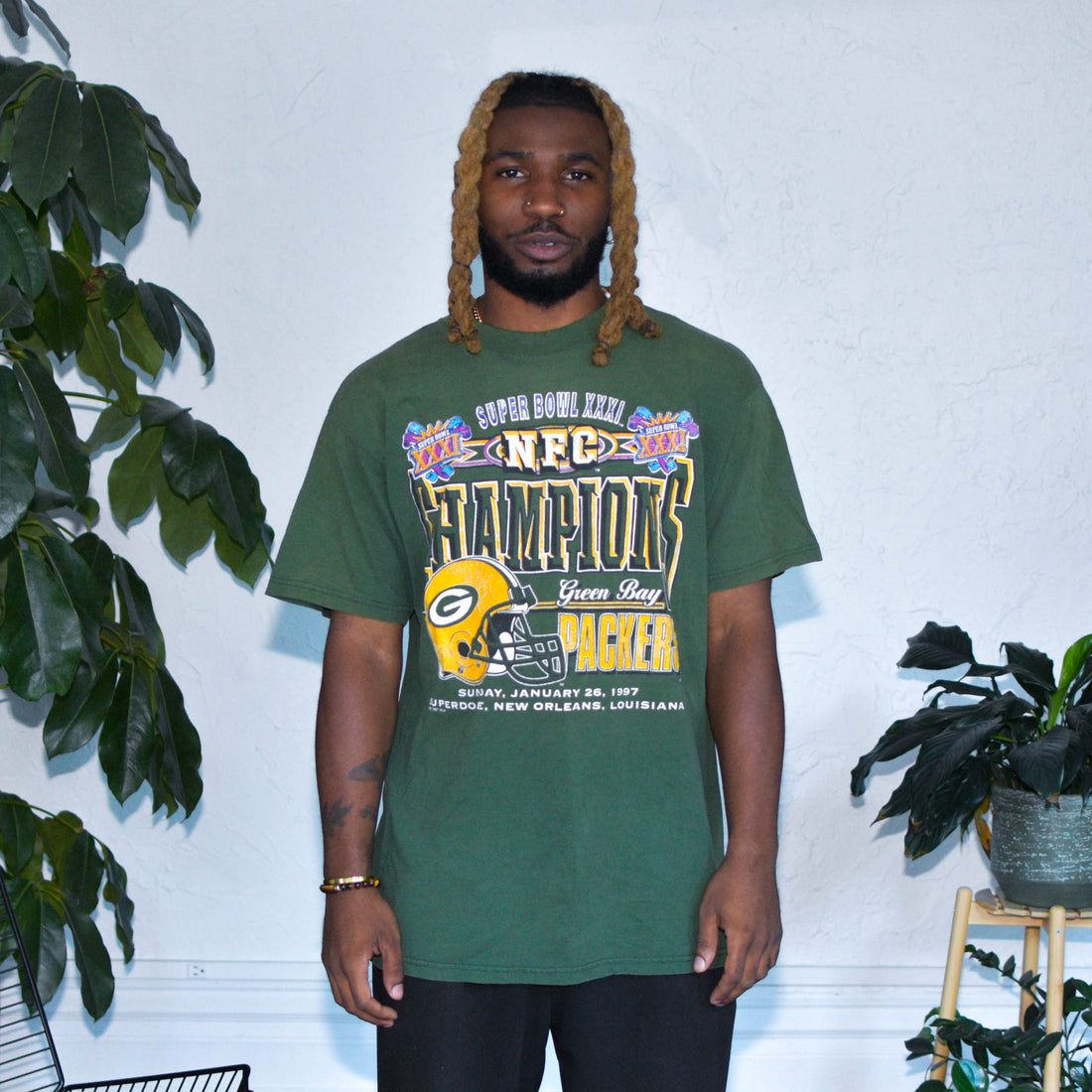 Vintage 1997 Green Bay Packers NFC Champions Graphic T-Shirt