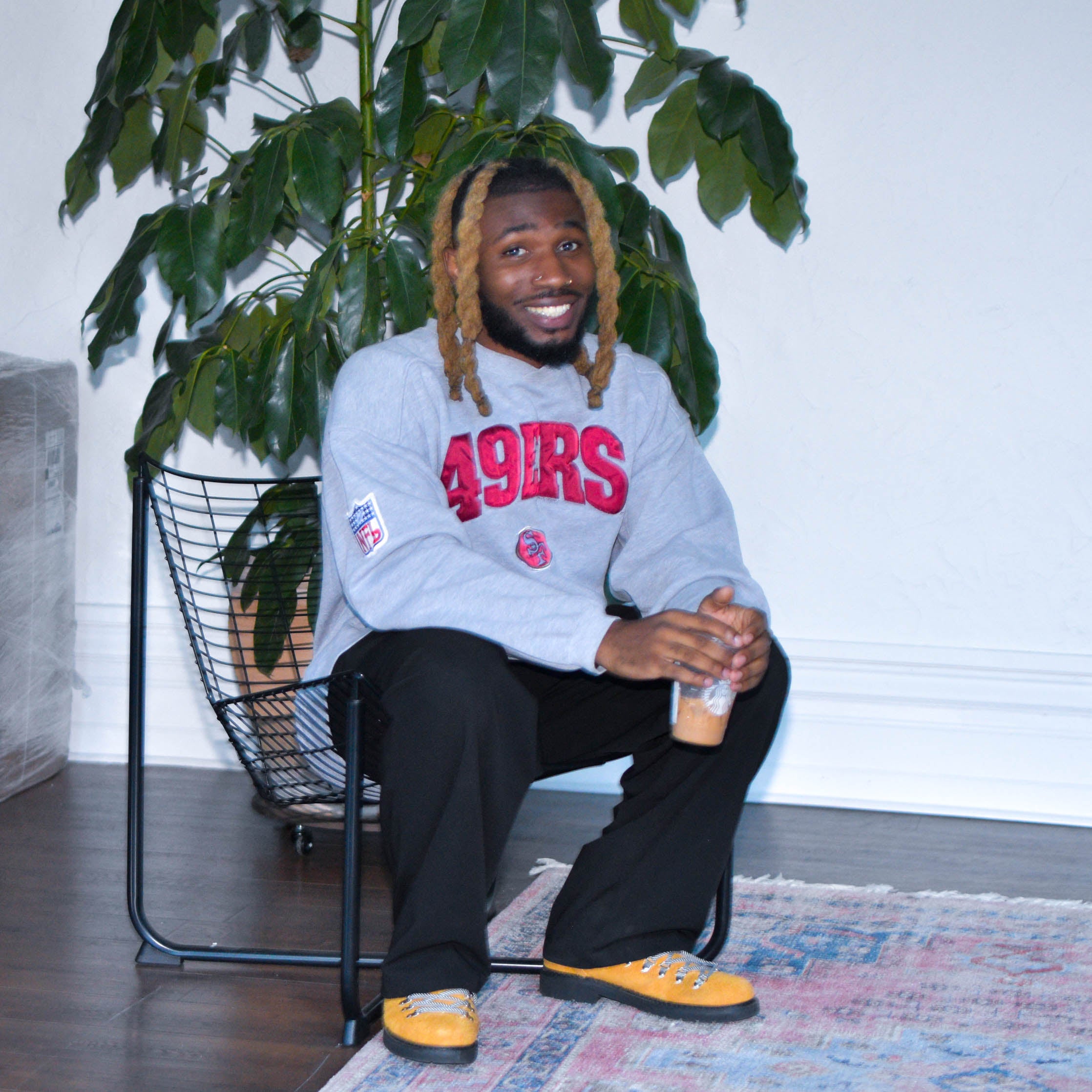 Vintage Starter San Francisco 49ers Gray Embroidered Sweatshirt